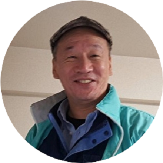 担当：櫻井 宏幸　高度な技術力を有する背抜きの完全分解エアコン洗浄が可能です！