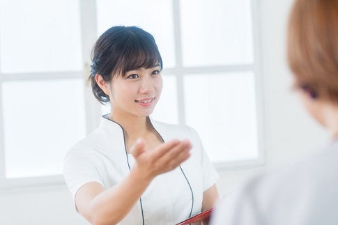 脱毛サロンスタッフ